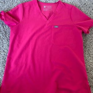 Pink figs scrub top
